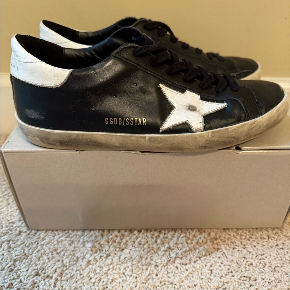 Golden Goose Black Leather Sneakers with White Star UK40